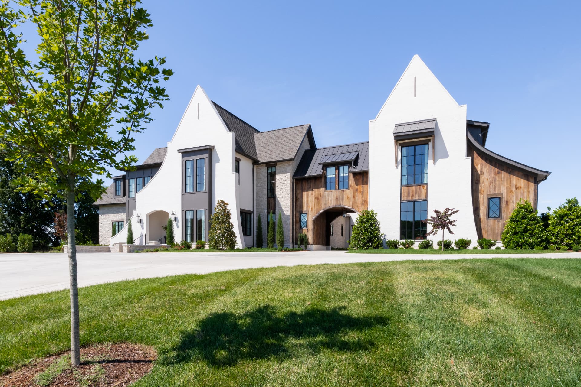 Binkley Designed residence at 8118 Horton Highway